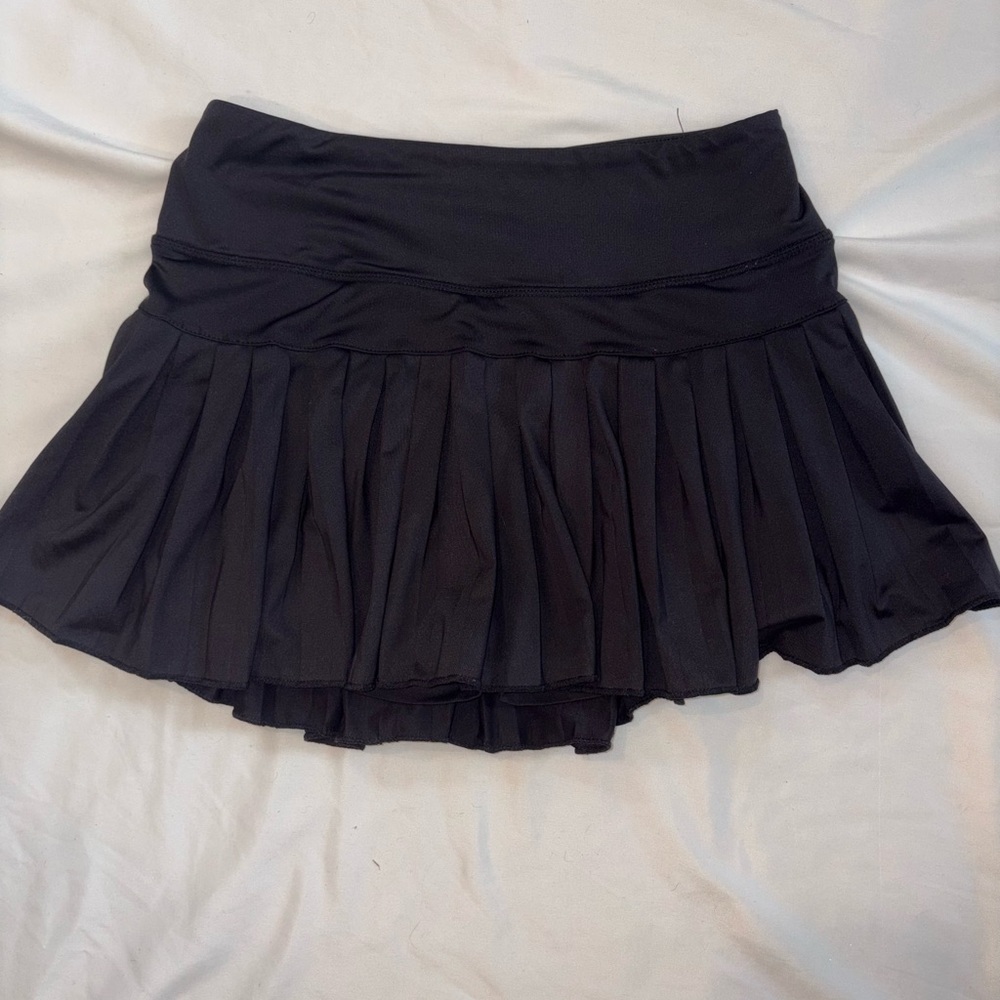 Black Pleated Athletic Mini Skirt